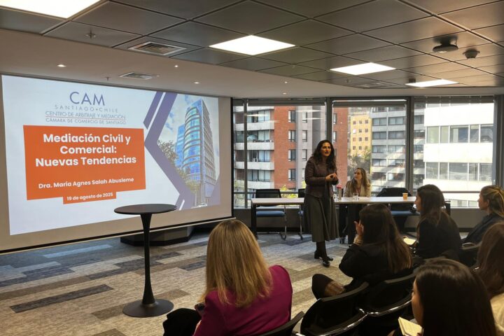 WDR y CAM Santiago realizan seminario «Estrategias de Mediación»